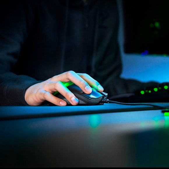 Razer mouse. - Picture 7 of 11